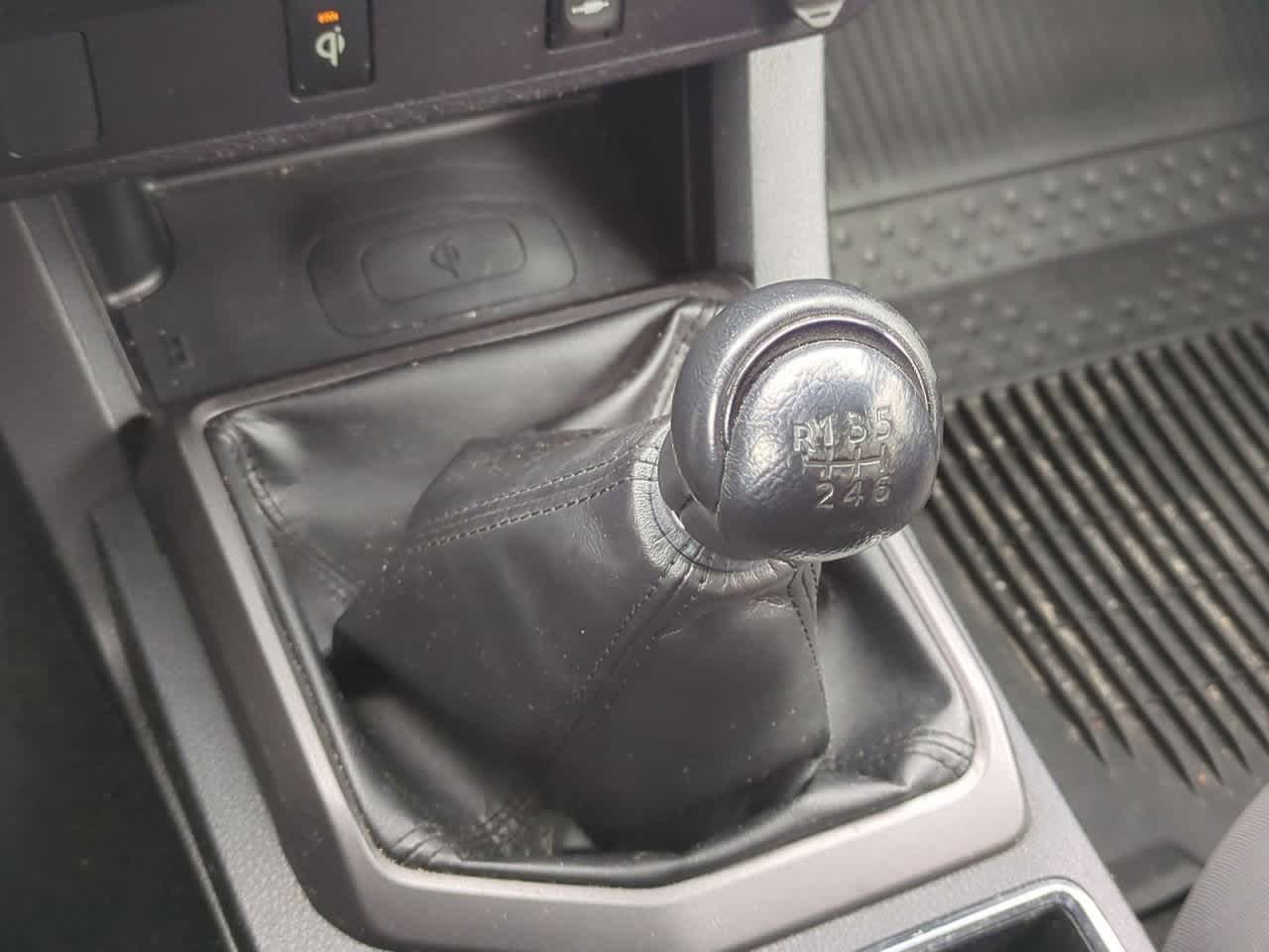 Thumbnail: 2017 Toyota Tacoma - 32