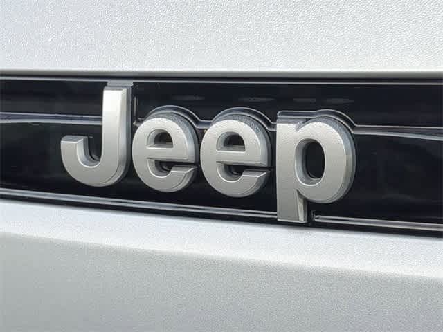 Thumbnail: 2025 Jeep Grand Cherokee - 11