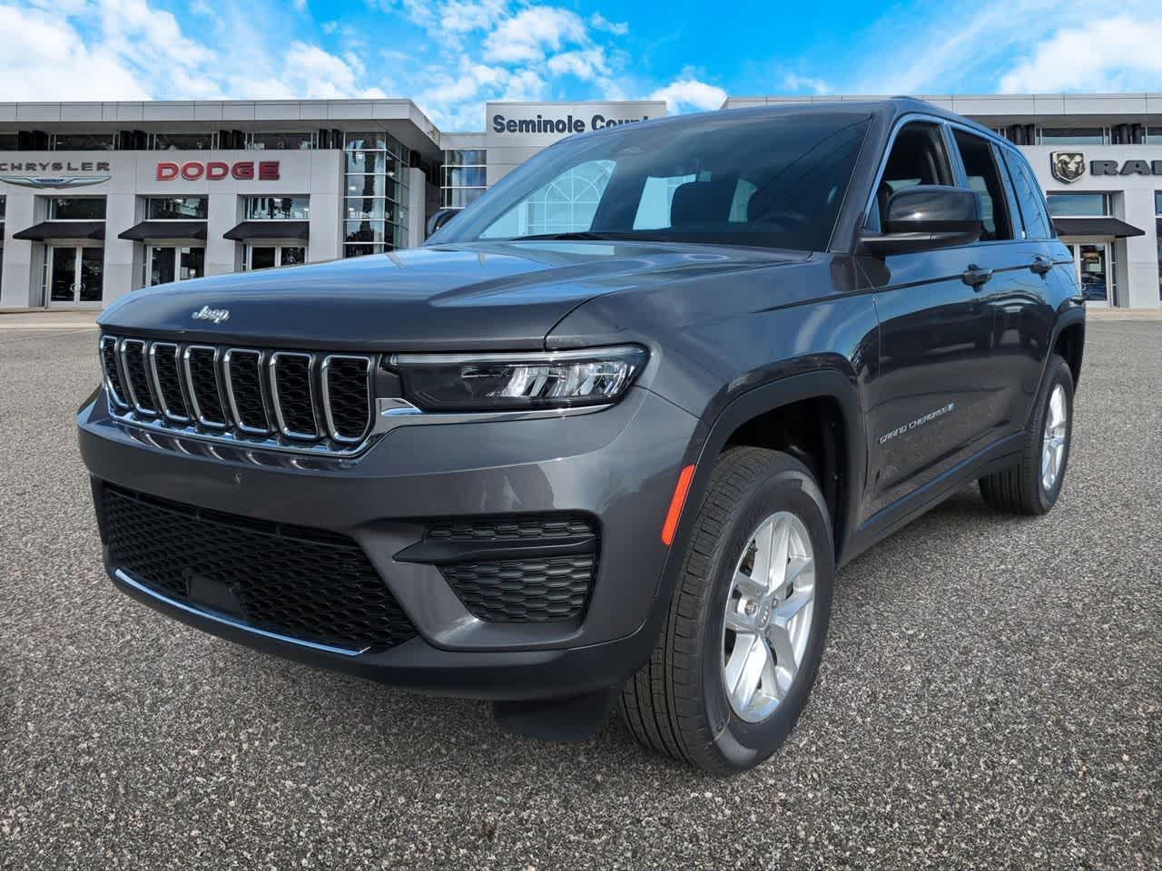 Thumbnail: 2026 Jeep Grand Cherokee - 4
