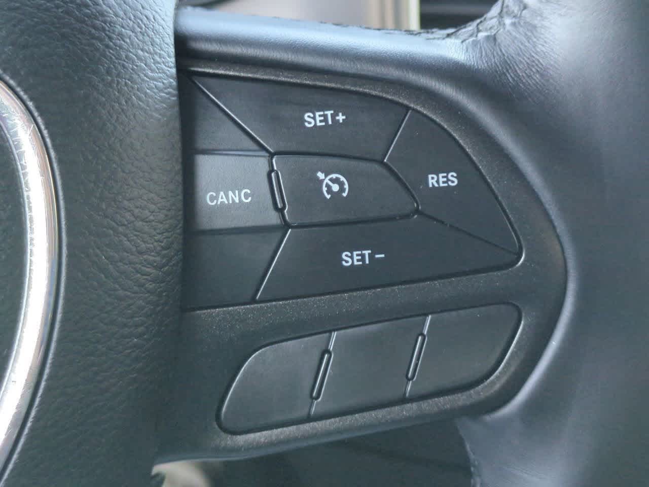 Thumbnail: 2021 Dodge Charger - 25