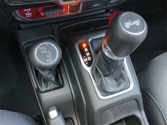 Thumbnail: 2025 Jeep Wrangler - 32