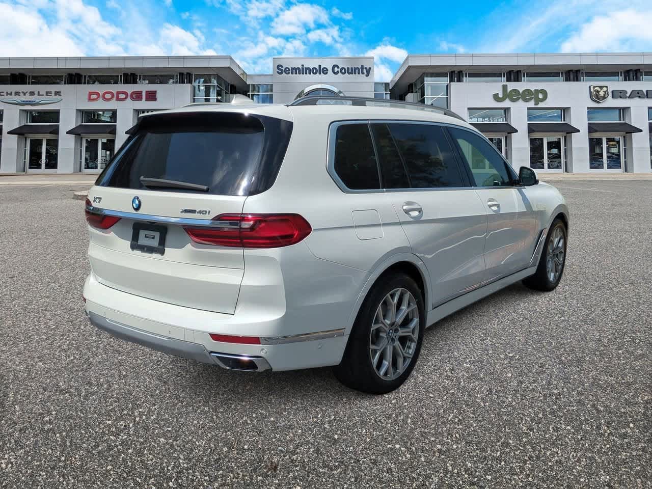 2022 BMW X7 xDrive40i 8