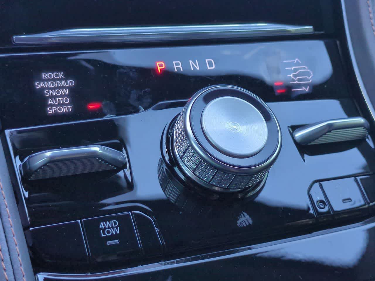 Thumbnail: 2026 Jeep Grand Cherokee L - 34