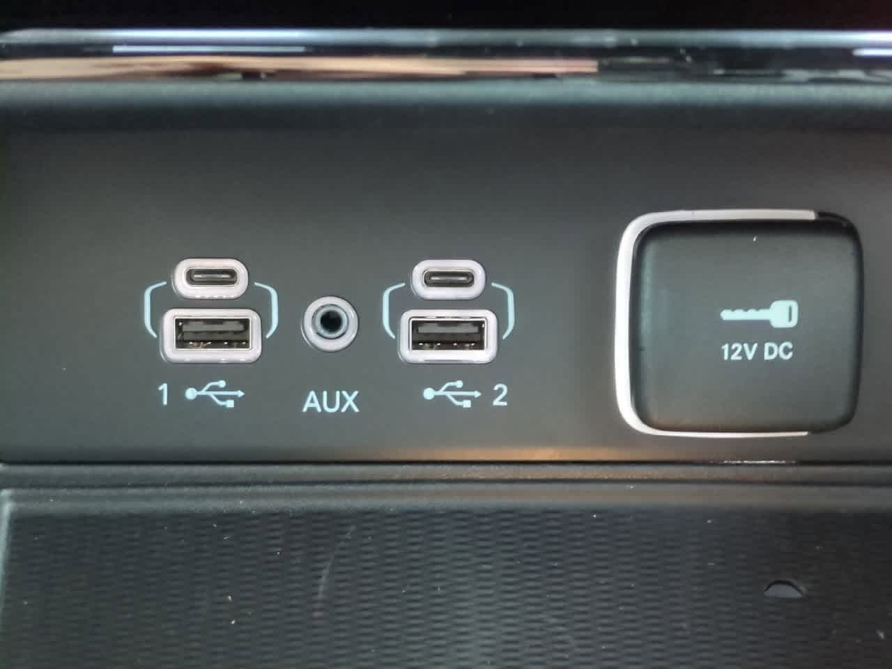 Thumbnail: 2025 Jeep Grand Cherokee - 32