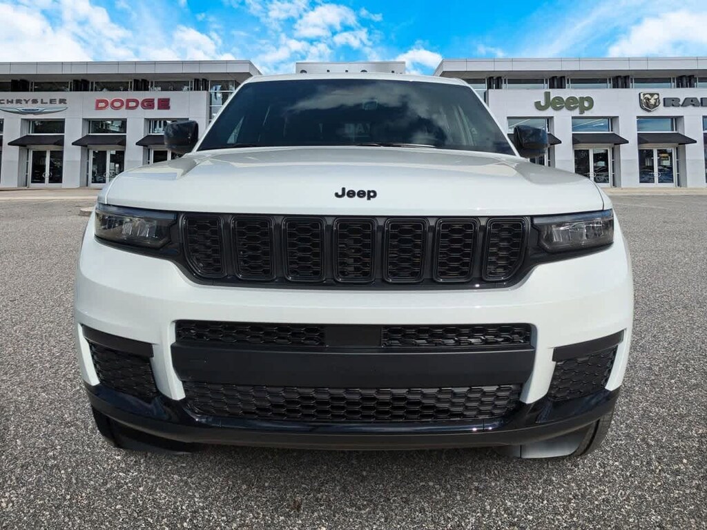 New 2025 Jeep Grand Cherokee L Altitude X SUV