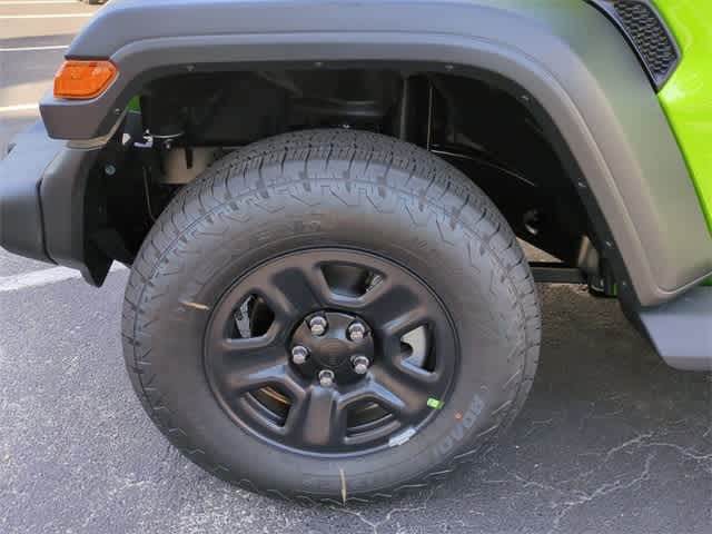 Thumbnail: 2025 Jeep Wrangler - 14