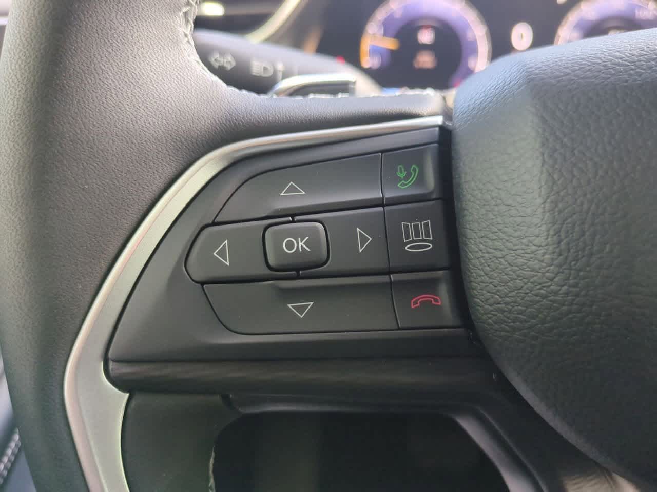 Thumbnail: 2025 Jeep Grand Cherokee - 25