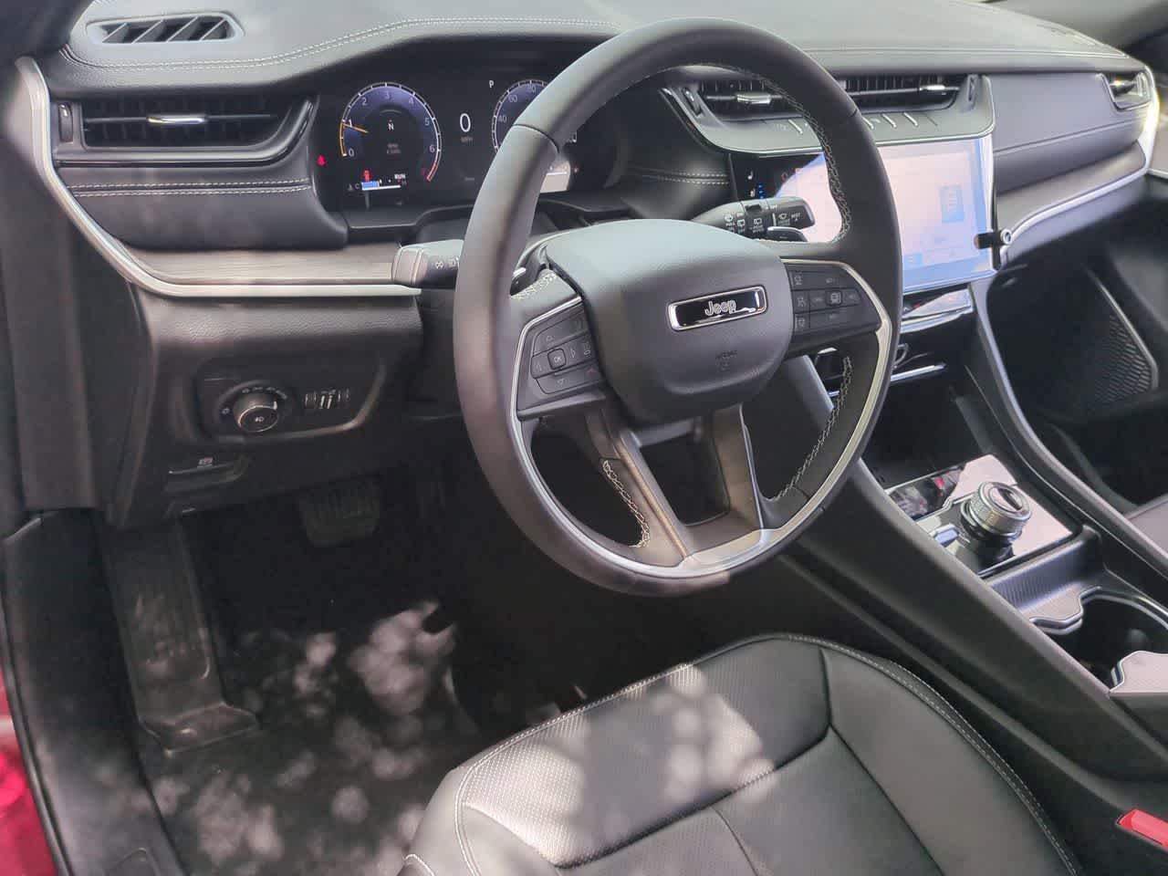 Thumbnail: 2026 Jeep Grand Cherokee - 10