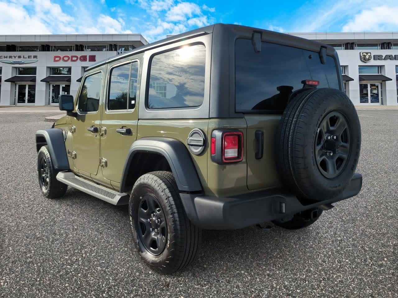 Thumbnail: 2026 Jeep Wrangler - 6