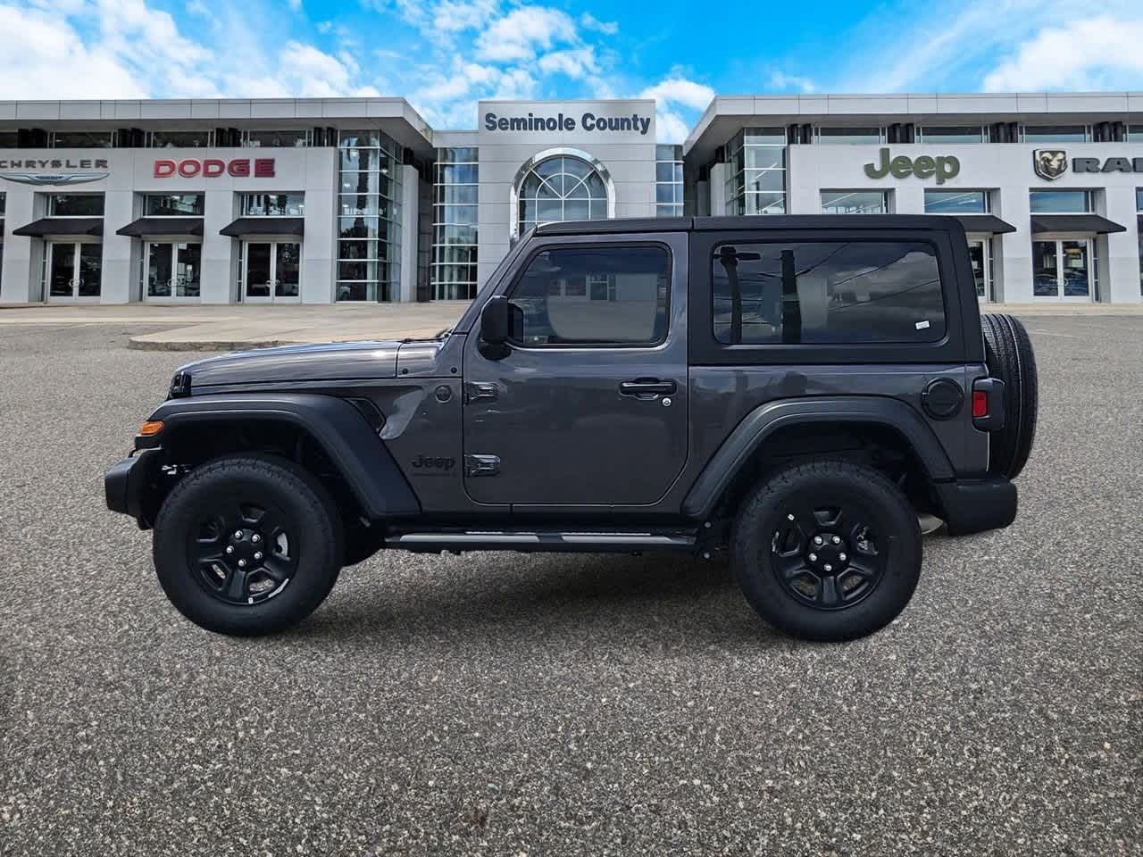 Thumbnail: 2025 Jeep Wrangler - 5