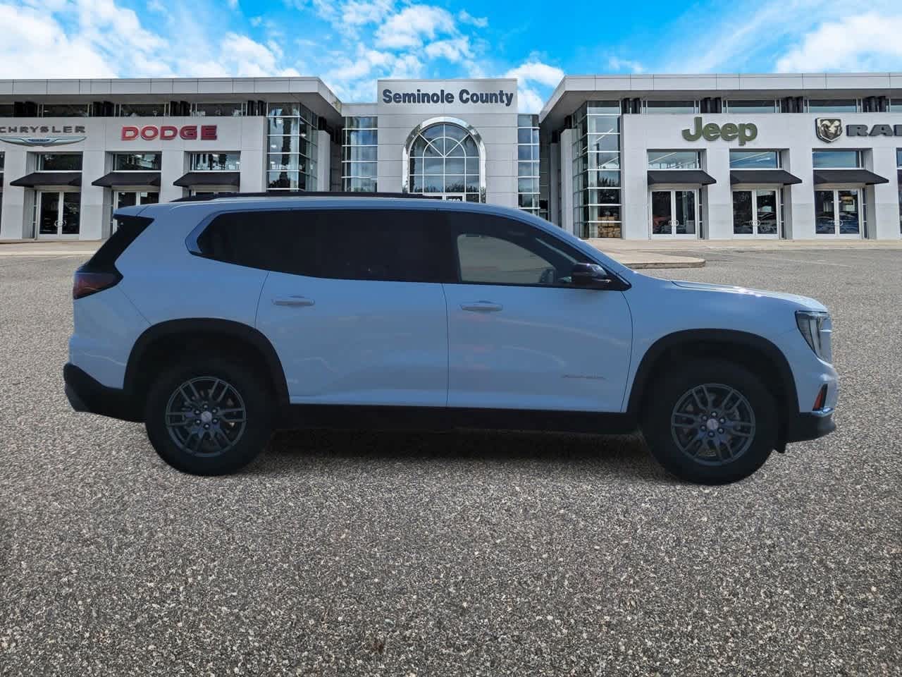 Thumbnail: 2025 GMC Acadia - 9