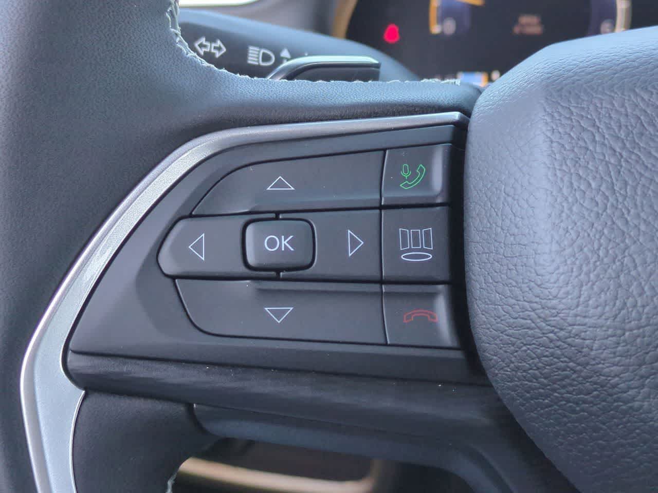 Thumbnail: 2025 Jeep Grand Cherokee - 25