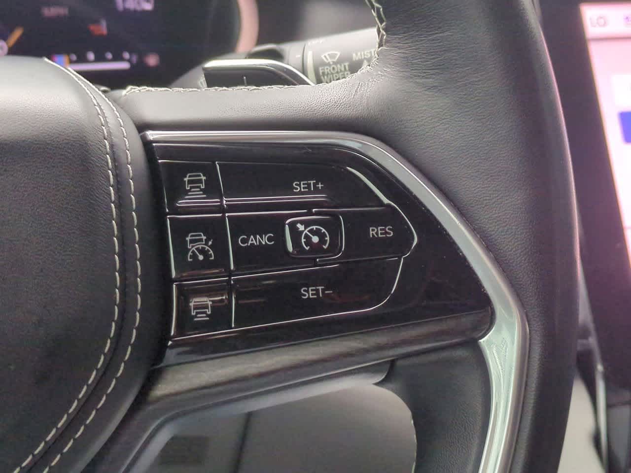 Thumbnail: 2022 Jeep Grand Cherokee L - 26