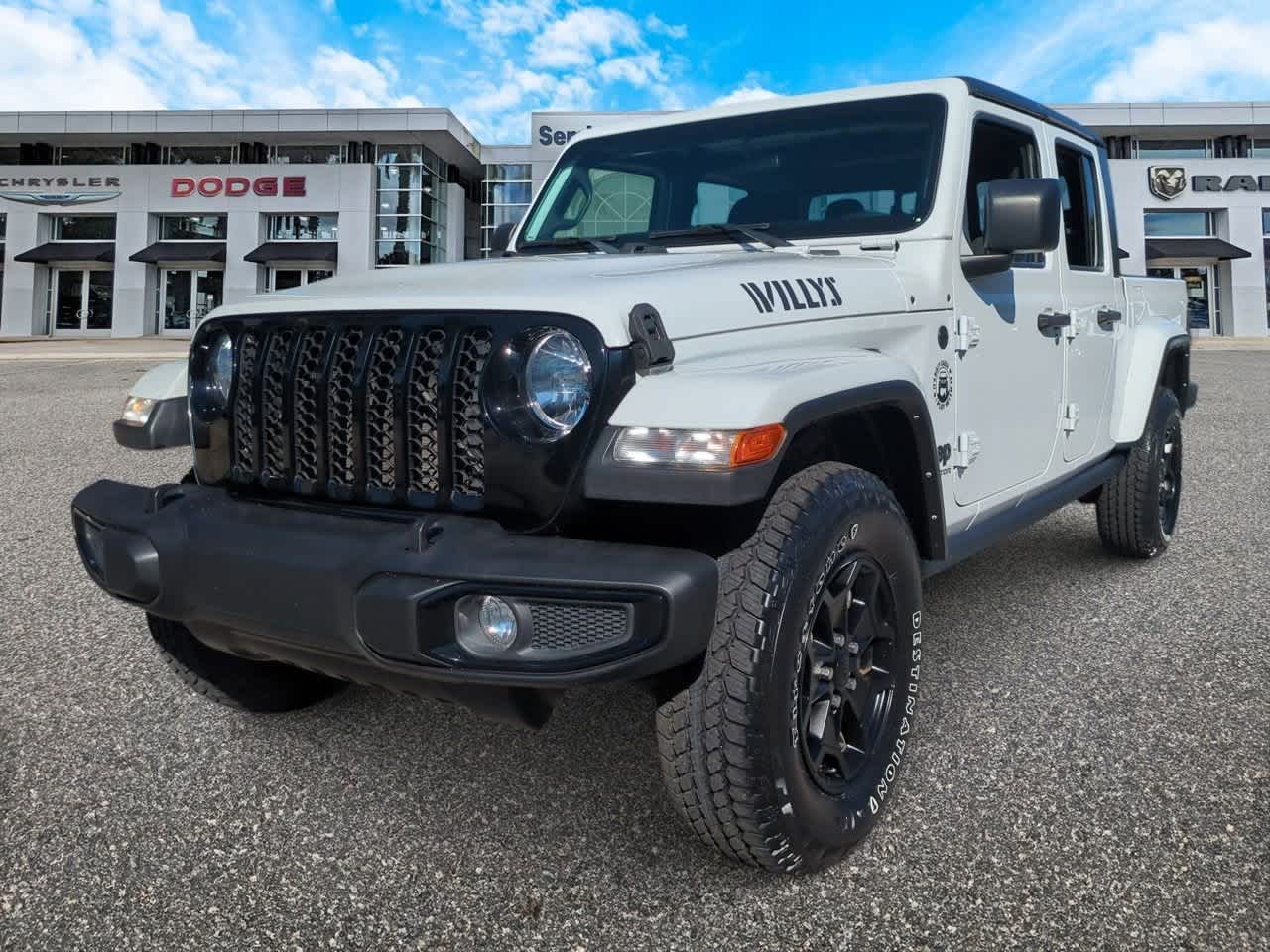 Thumbnail: 2022 Jeep Gladiator - 4