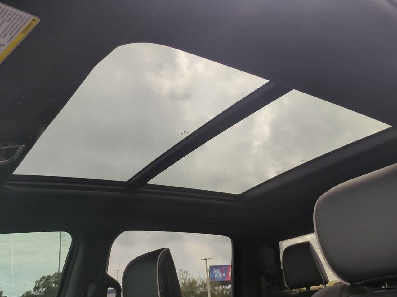 Thumbnail: 2026 RAM 1500 - 19