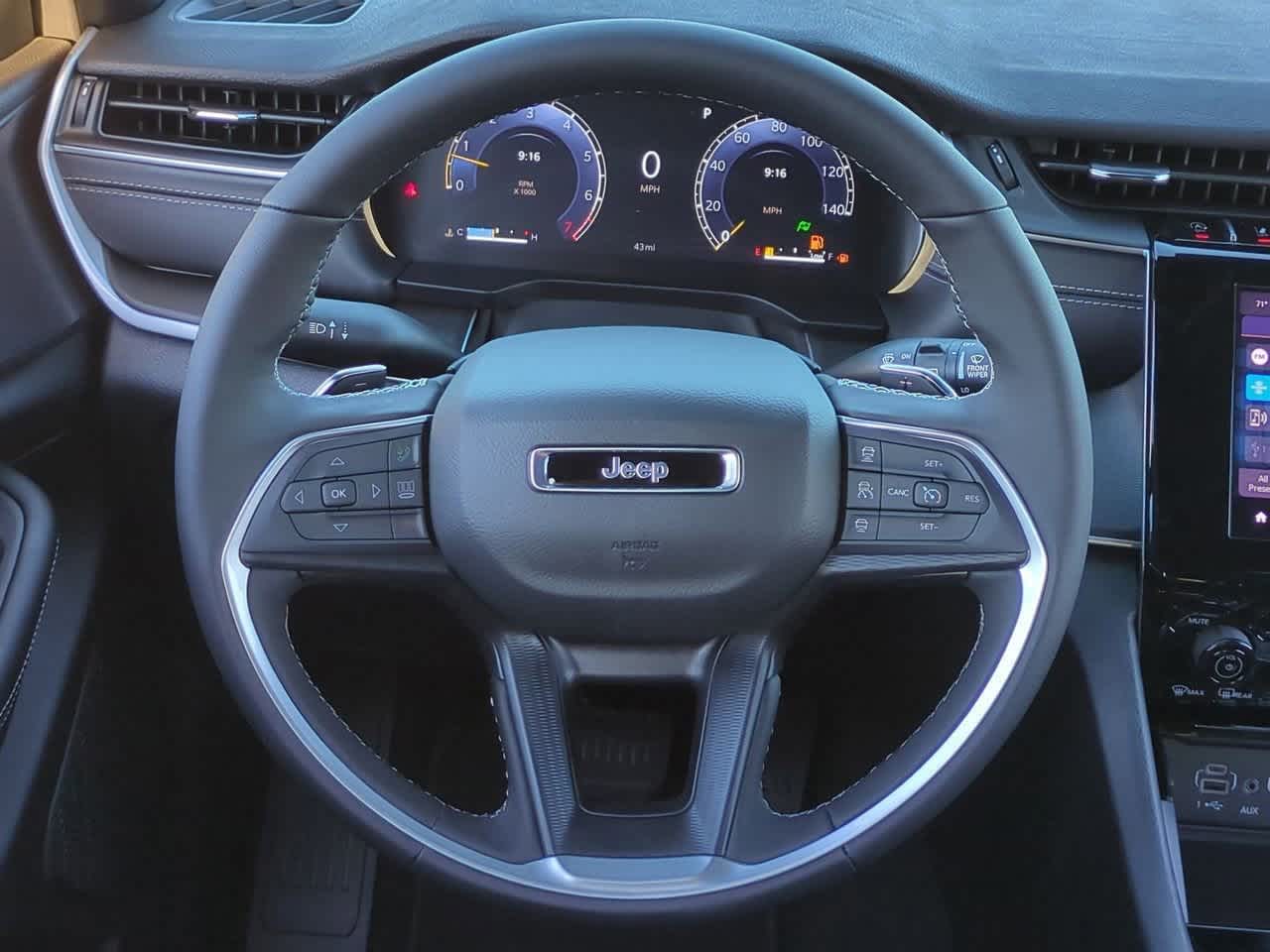 Thumbnail: 2025 Jeep Grand Cherokee L - 24