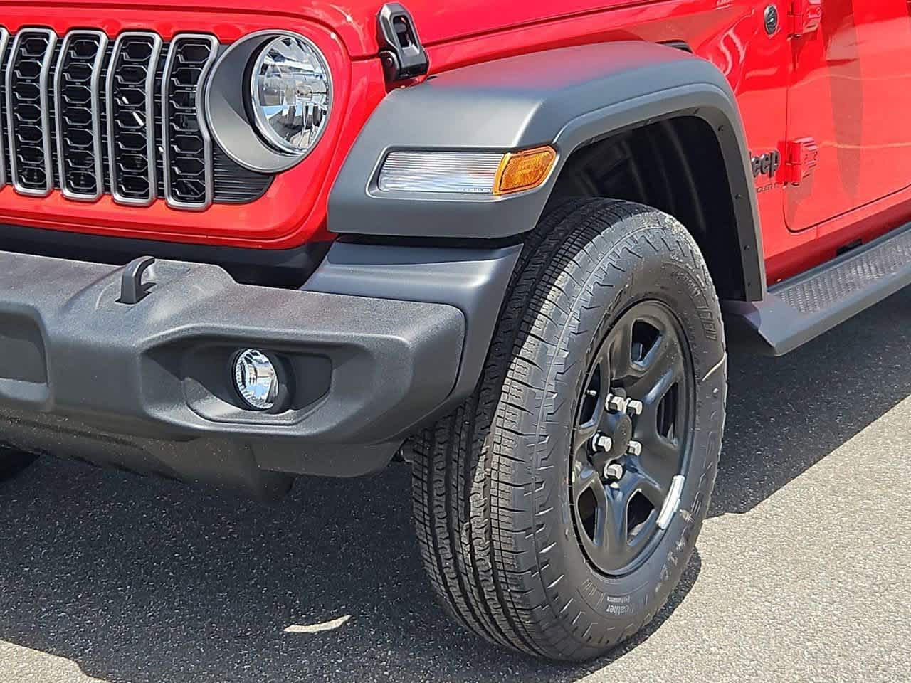 Thumbnail: 2025 Jeep Wrangler - 11