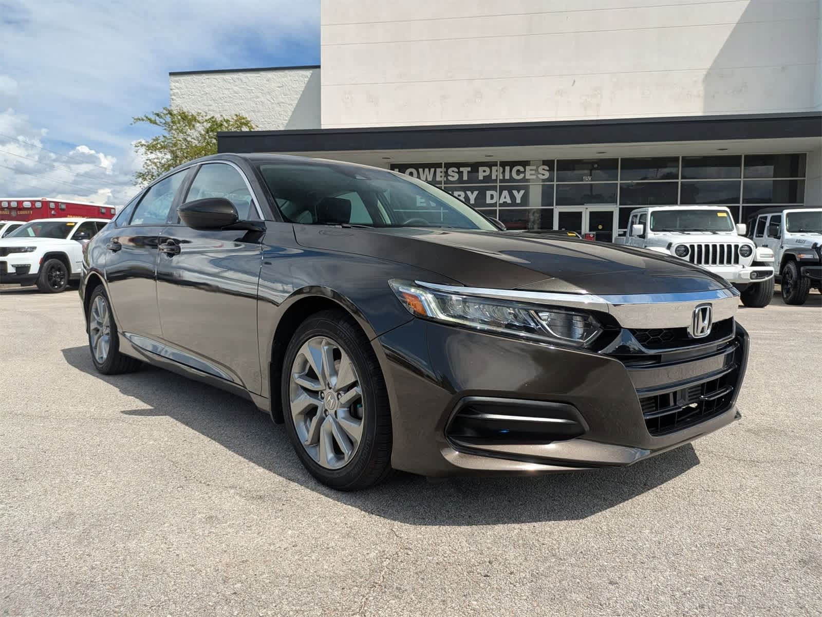 Thumbnail: 2018 Honda Accord - 3