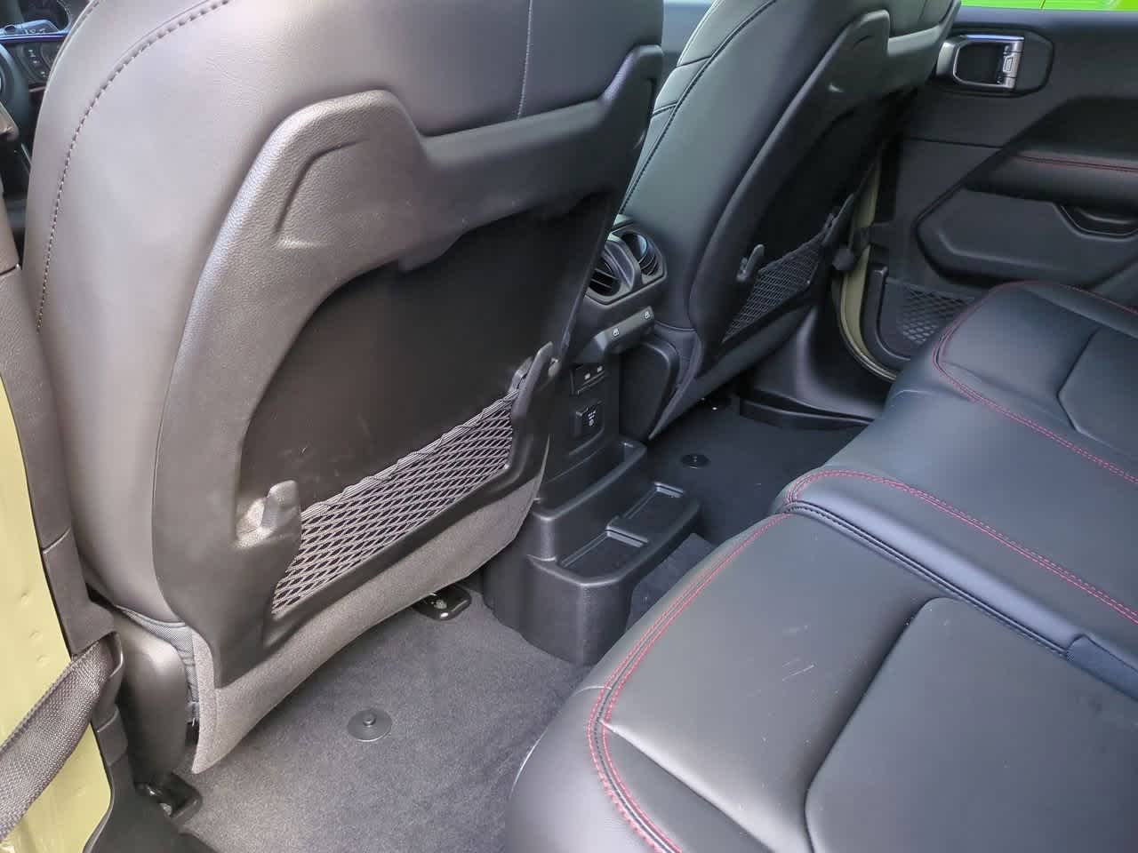 Thumbnail: 2025 Jeep Wrangler - 18