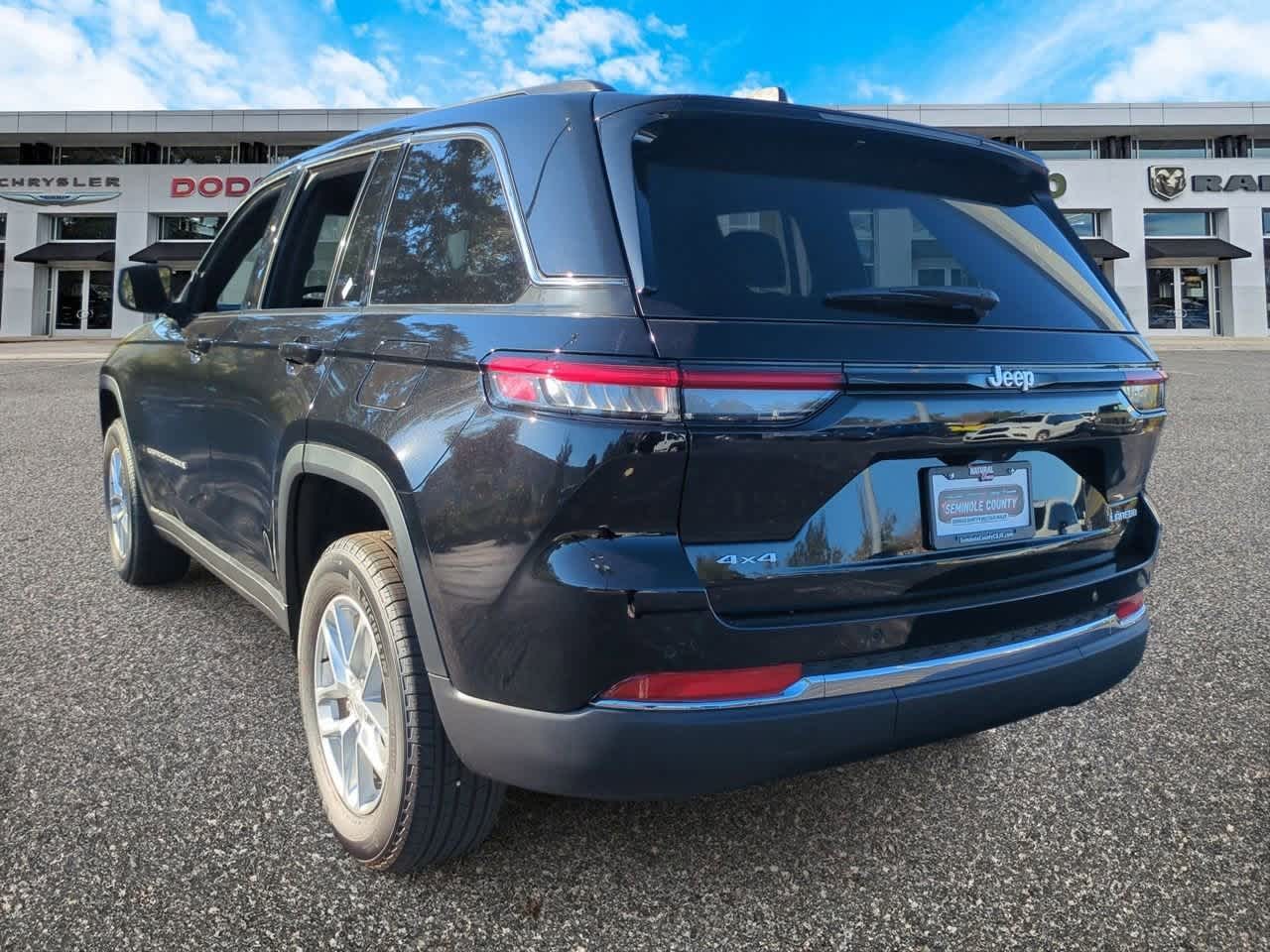 Thumbnail: 2025 Jeep Grand Cherokee - 6