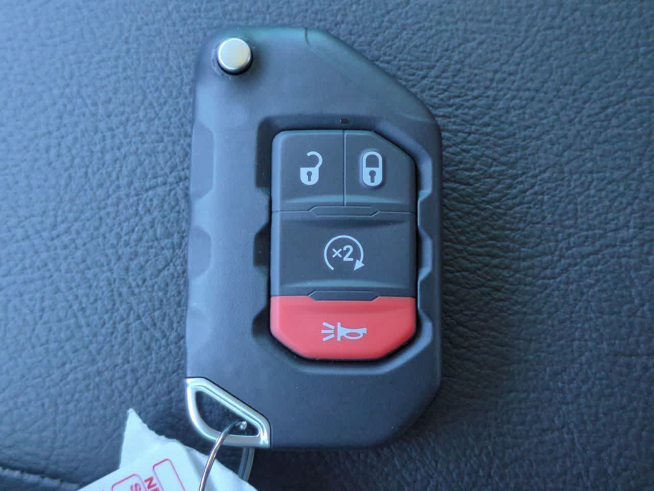 Thumbnail: 2026 Jeep Gladiator - 35