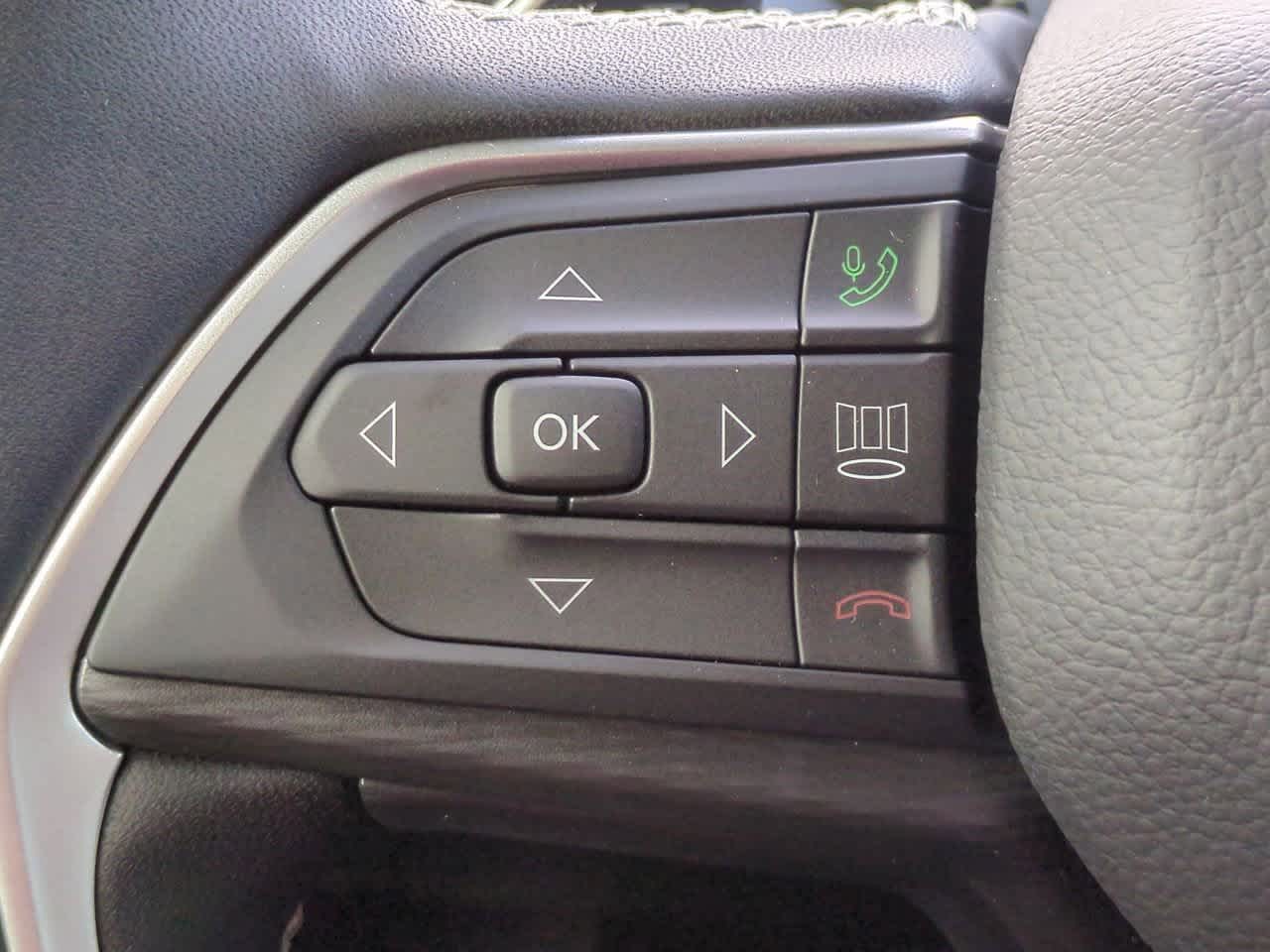 Thumbnail: 2025 Jeep Grand Cherokee - 25