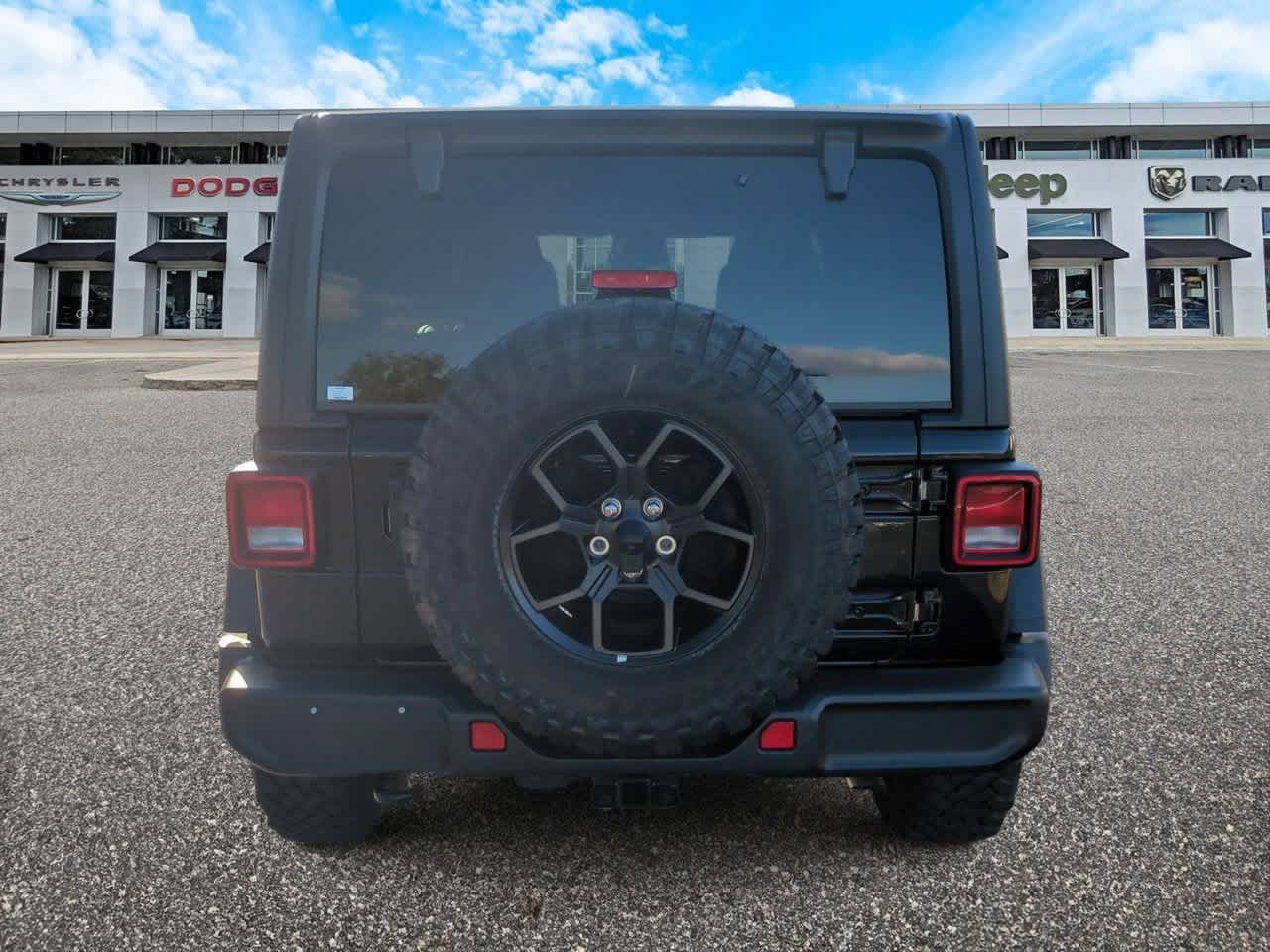 Thumbnail: 2025 Jeep Wrangler - 7