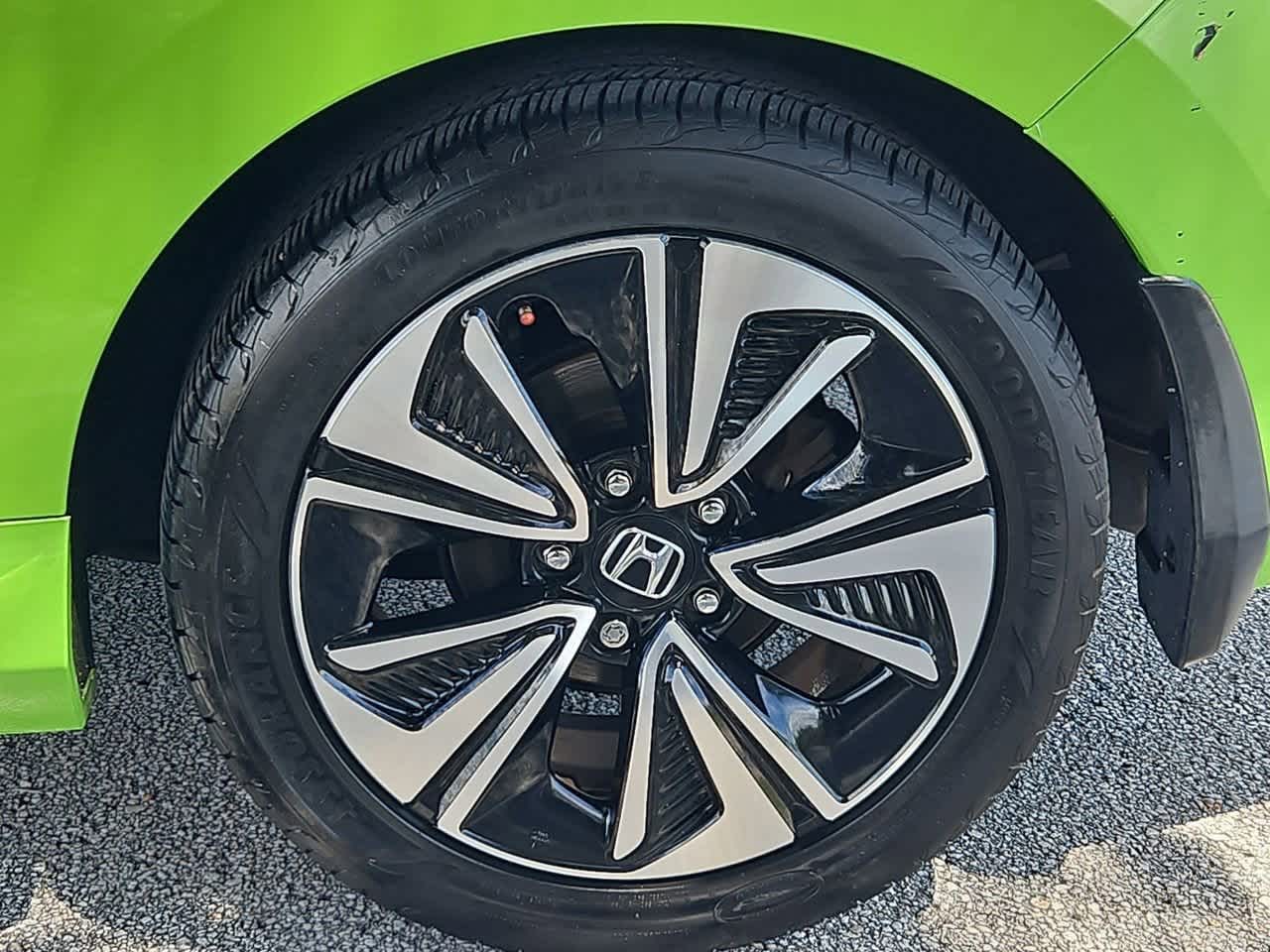 Thumbnail: 2016 Honda Civic - 14