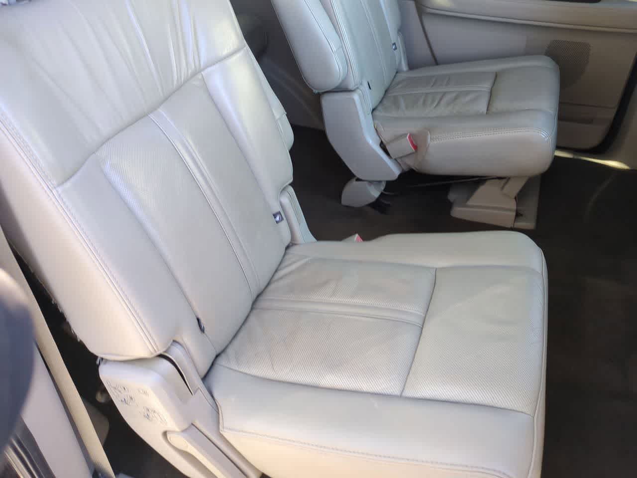 Thumbnail: 2017 Lincoln Navigator L - 22