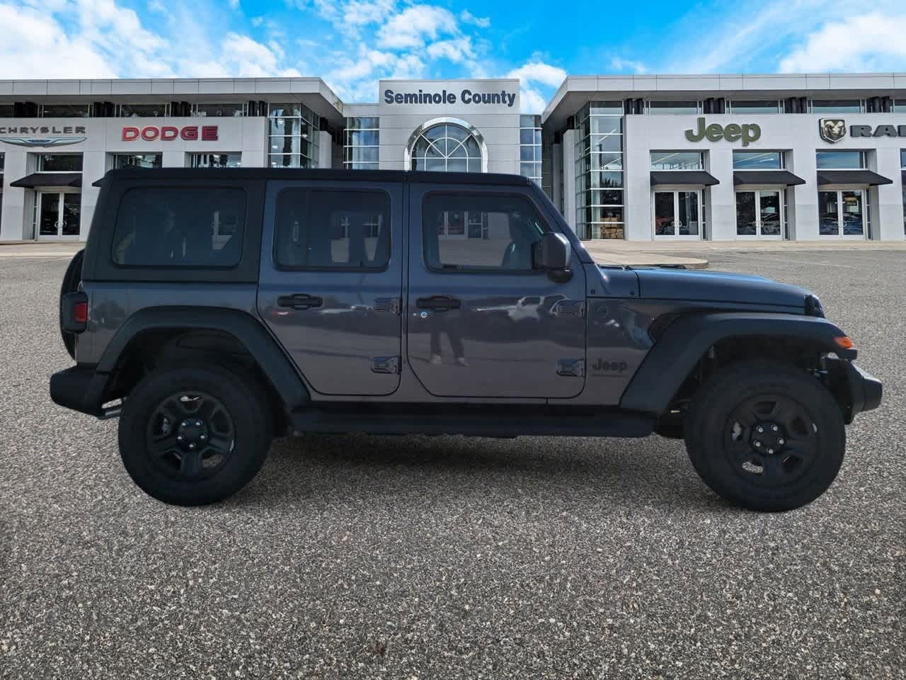 Thumbnail: 2026 Jeep Wrangler - 9