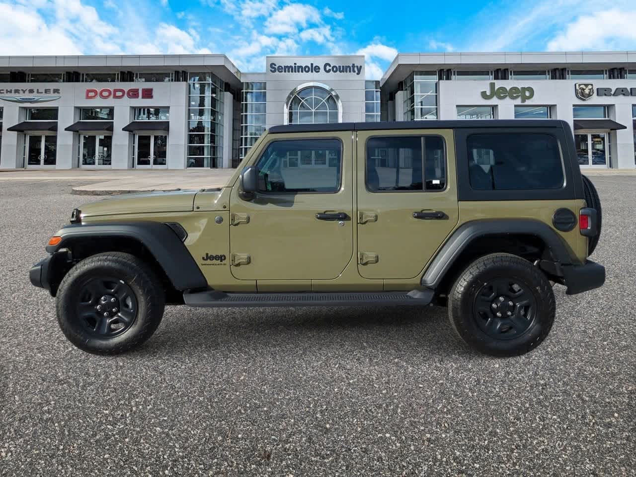 Thumbnail: 2026 Jeep Wrangler - 5