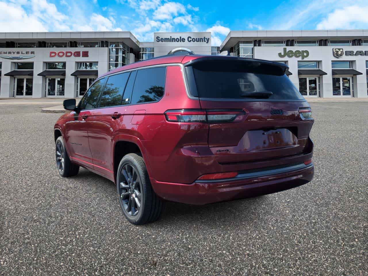 Thumbnail: 2026 Jeep Grand Cherokee L - 6