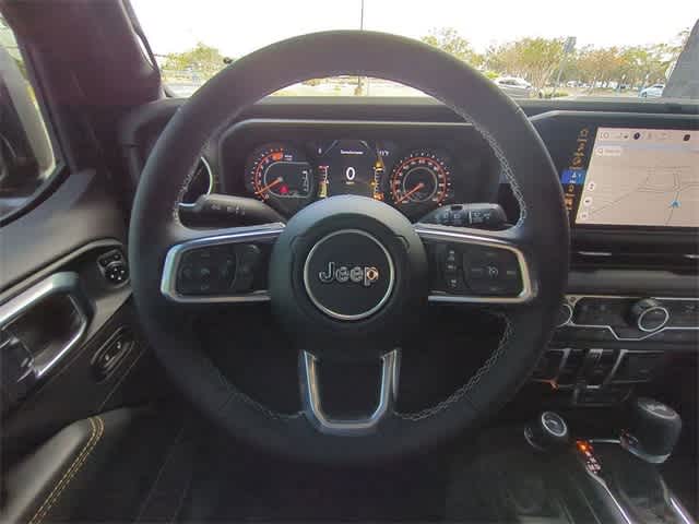 Thumbnail: 2025 Jeep Wrangler - 23