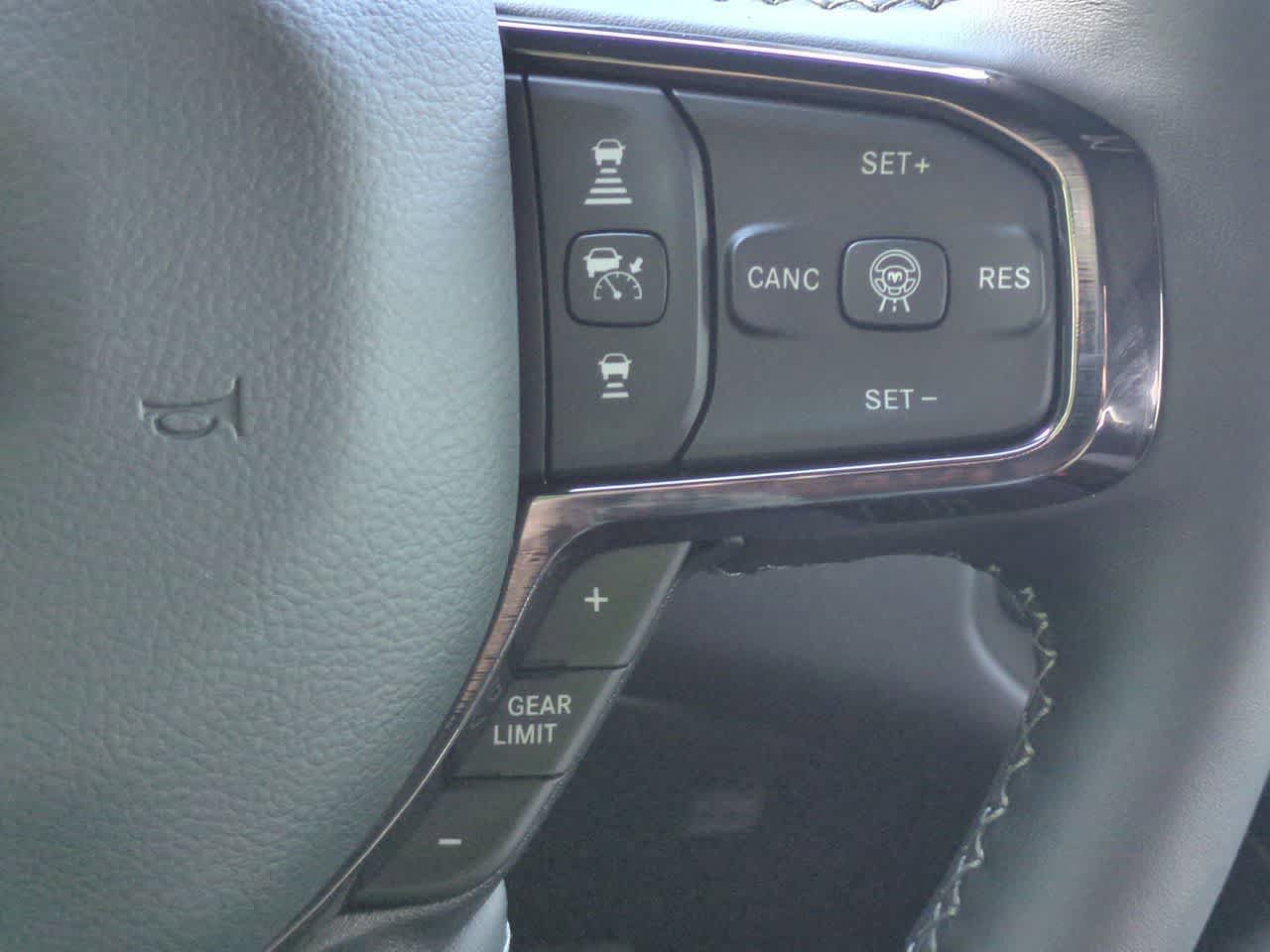 Thumbnail: 2026 RAM 1500 - 25