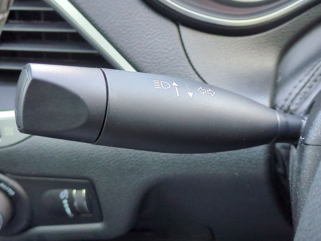 Thumbnail: 2022 Jeep Cherokee - 27