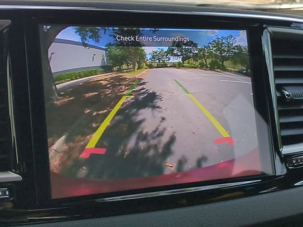 Thumbnail: 2026 Chrysler Voyager - 29