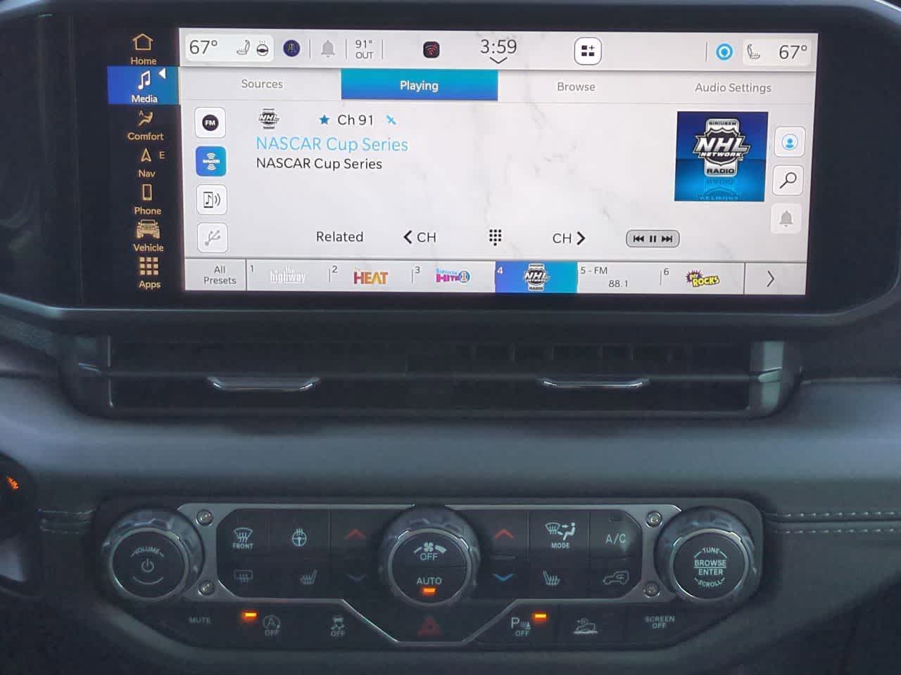 Thumbnail: 2026 Jeep Gladiator - 28