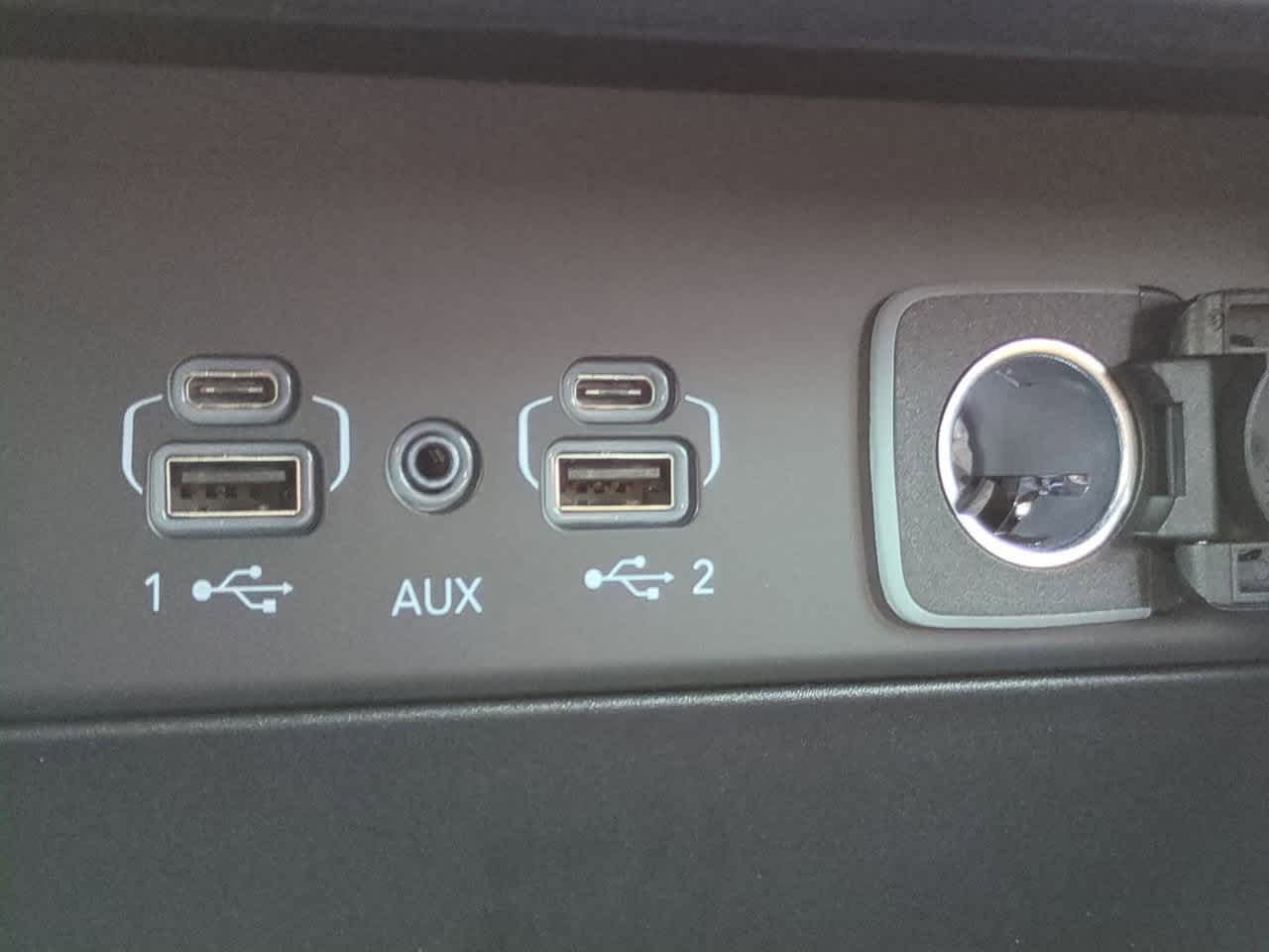 Thumbnail: 2025 Jeep Grand Cherokee - 34