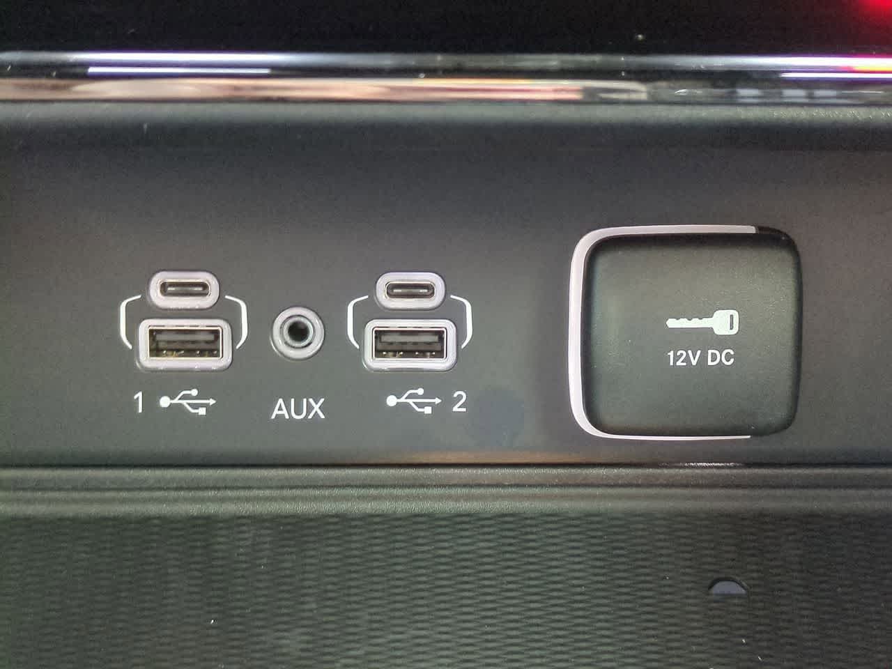 Thumbnail: 2025 Jeep Grand Cherokee - 32