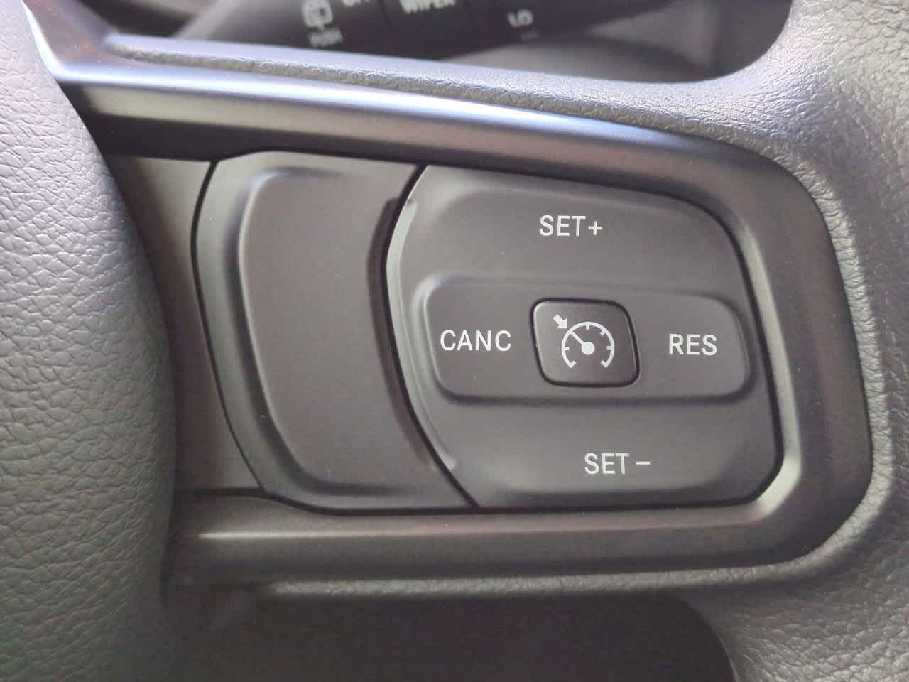 Thumbnail: 2025 Jeep Wrangler - 25