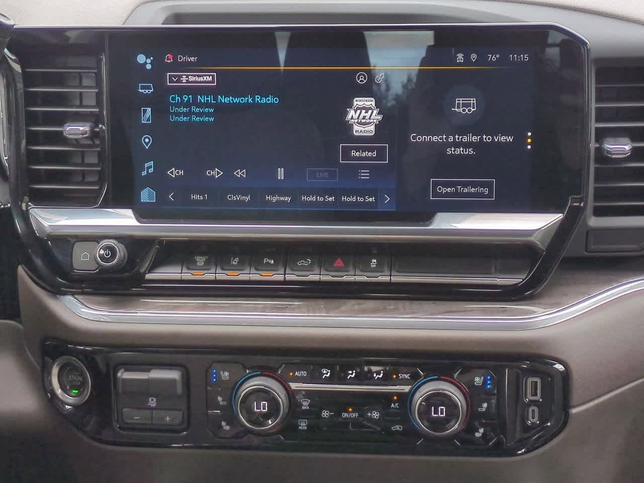 Thumbnail: 2024 Chevrolet Silverado 3500 - 29