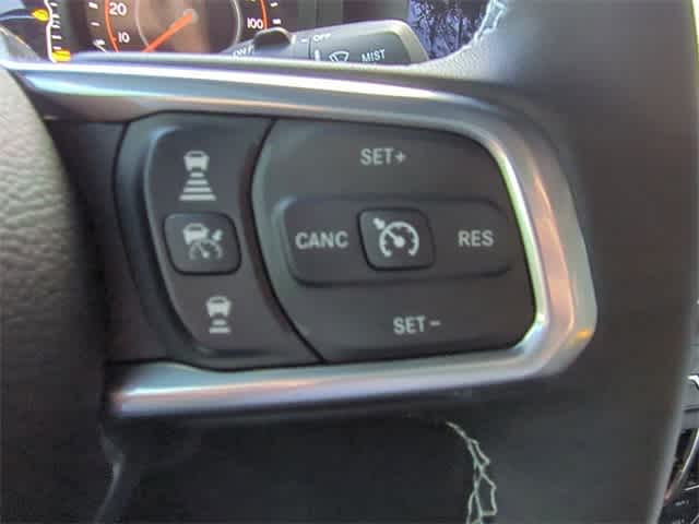 Thumbnail: 2025 Jeep Wrangler - 25