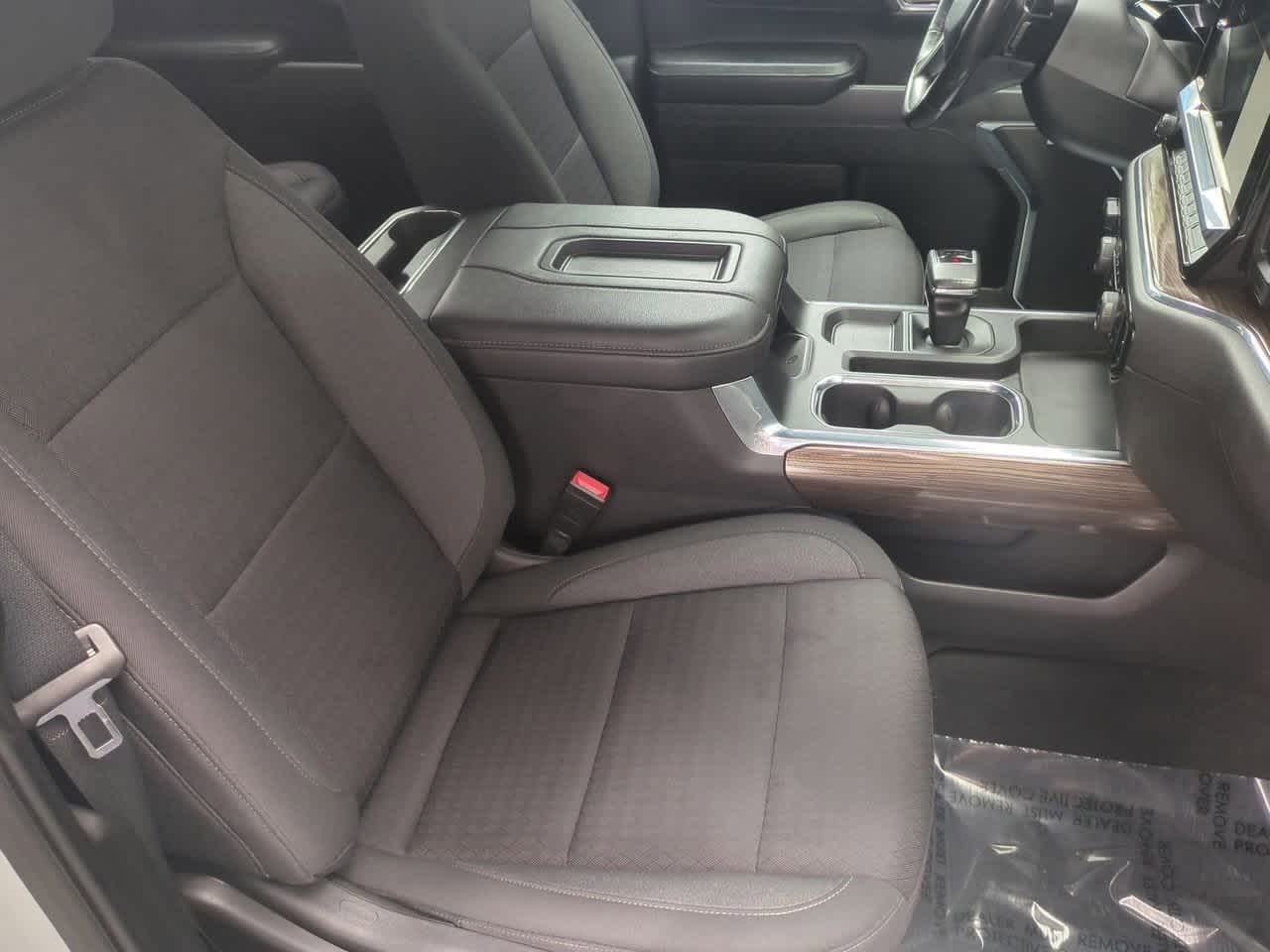 Thumbnail: 2022 Chevrolet Silverado 1500 - 22