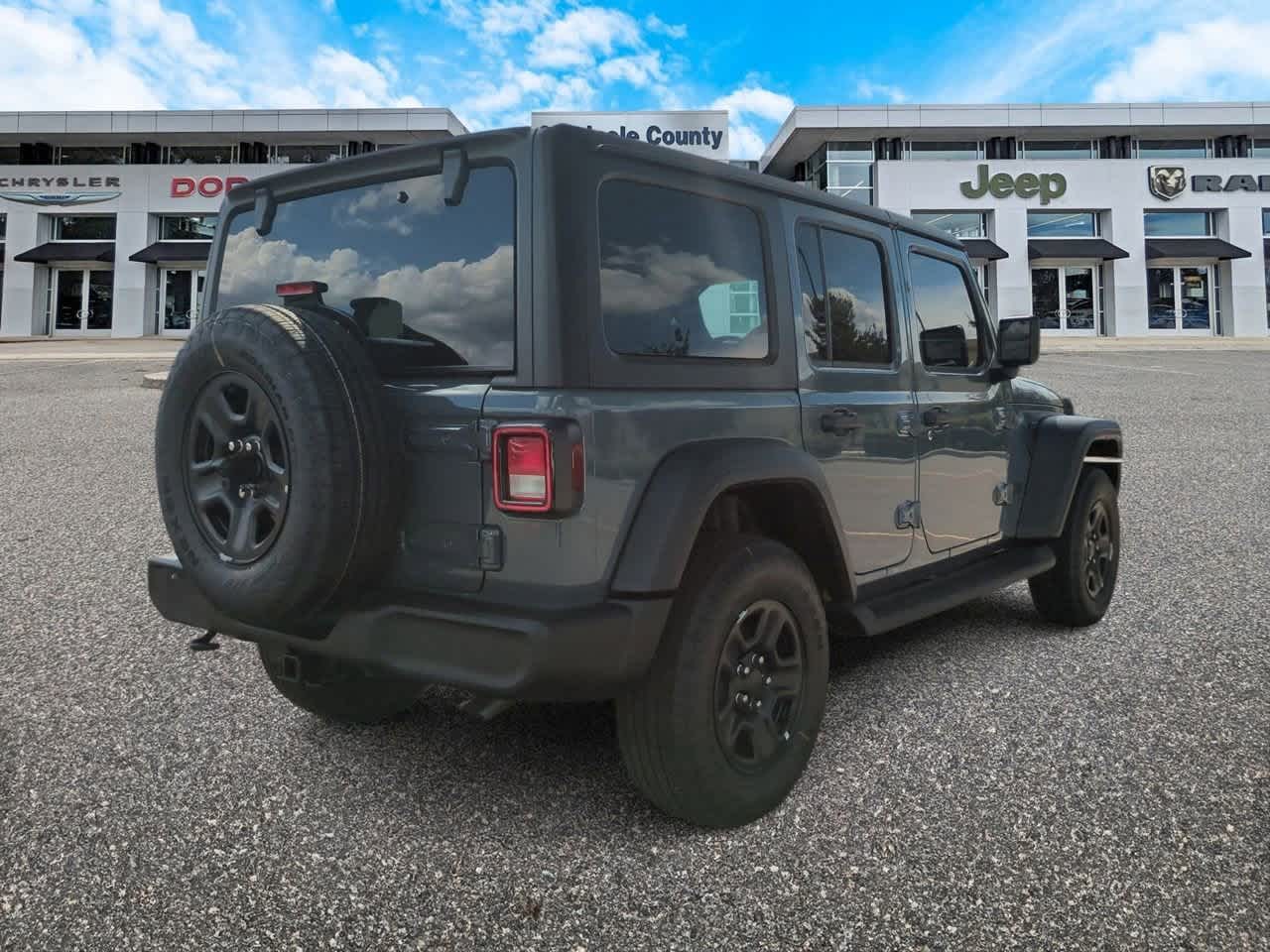 Thumbnail: 2025 Jeep Wrangler - 8