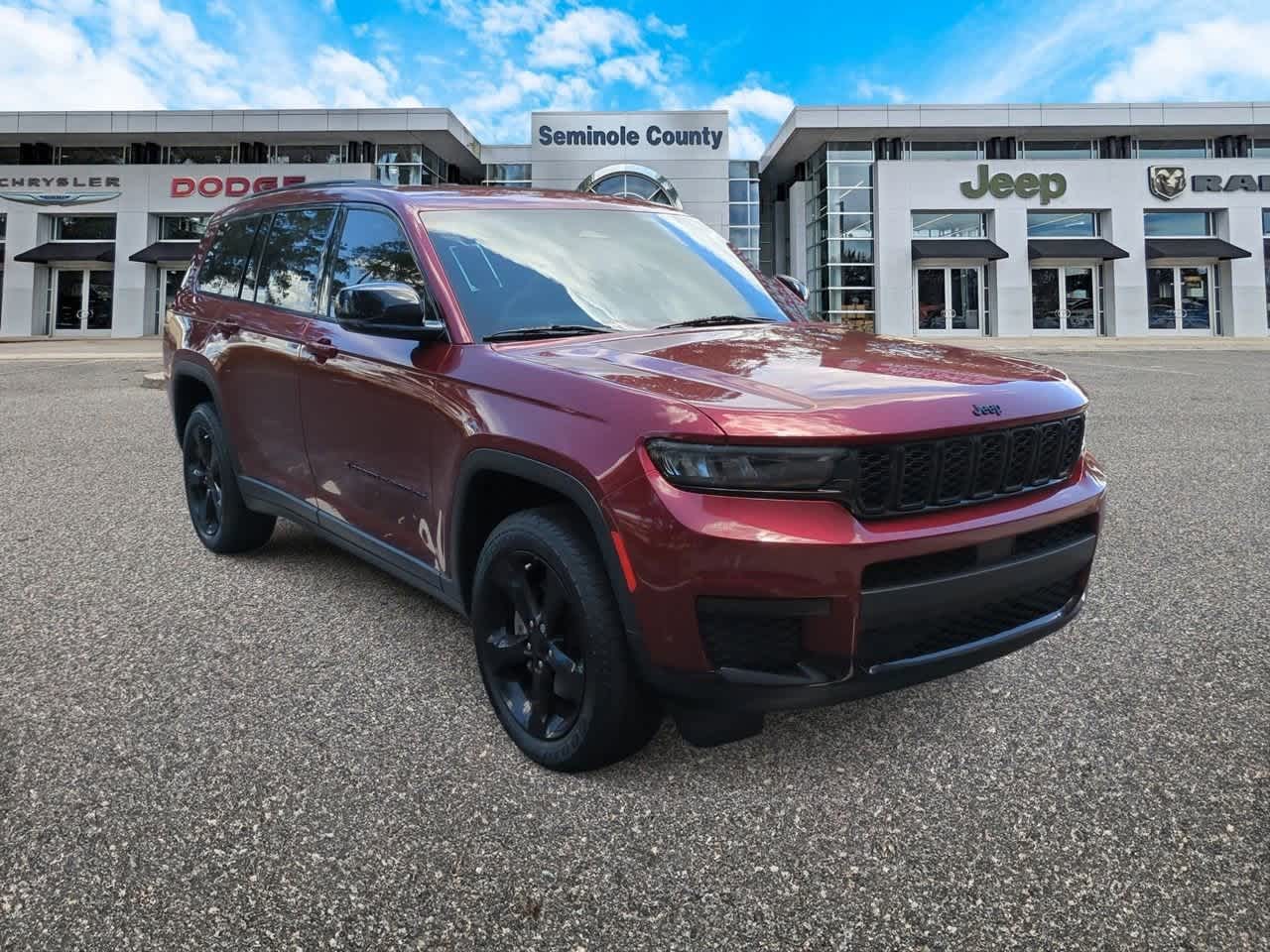 Thumbnail: 2022 Jeep Grand Cherokee L - 2