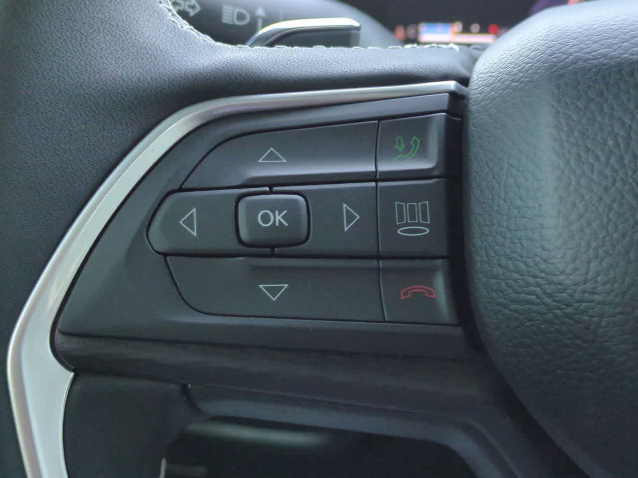 Thumbnail: 2025 Jeep Grand Cherokee - 25