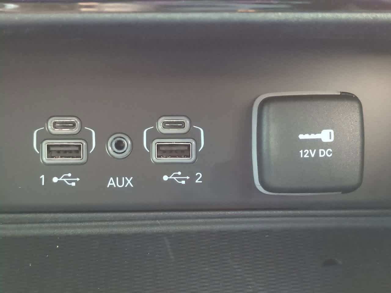 Thumbnail: 2025 Jeep Grand Cherokee - 33