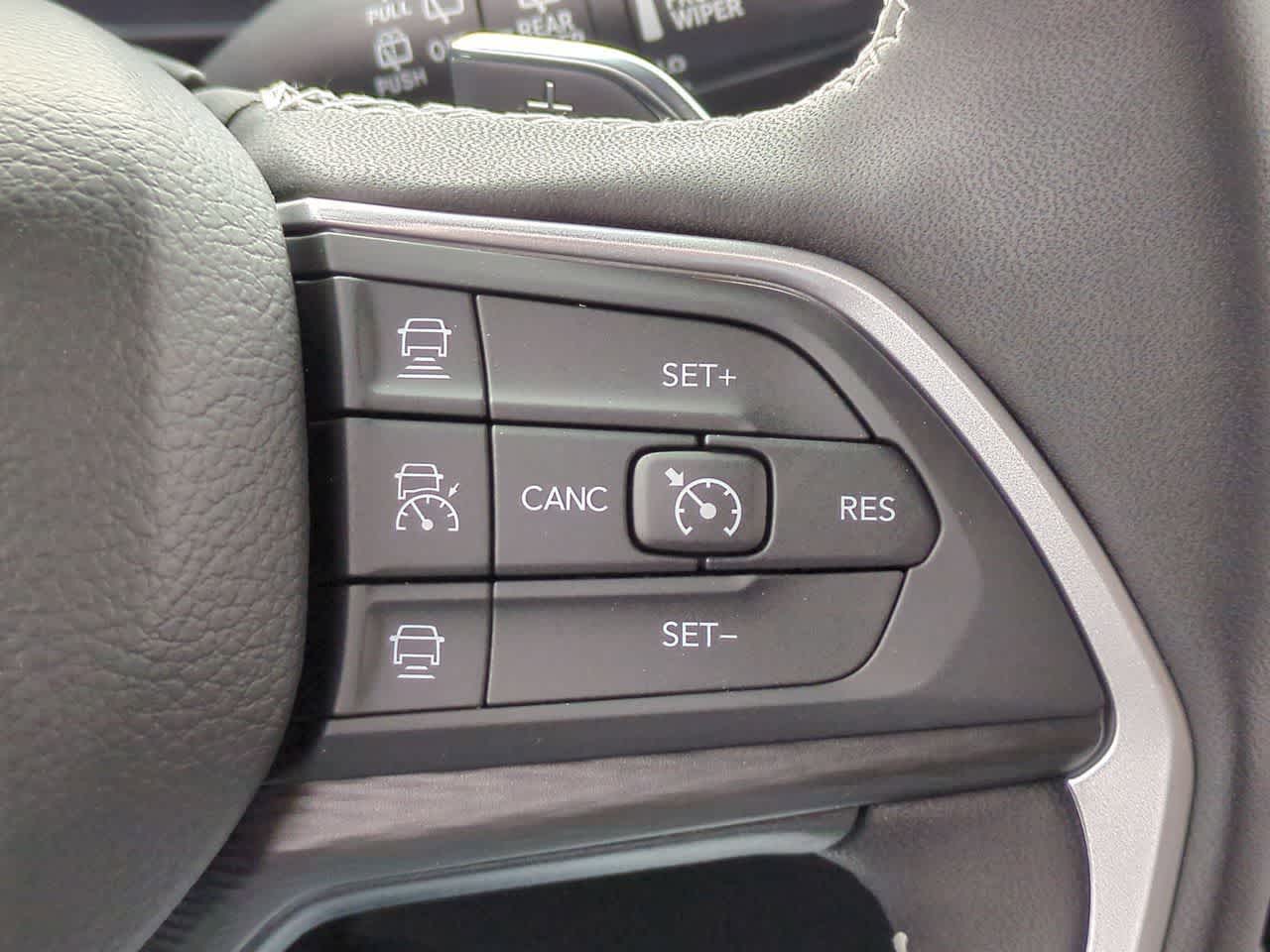 Thumbnail: 2025 Jeep Grand Cherokee - 25