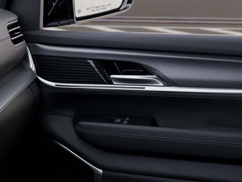 Thumbnail: 2026 Jeep Grand Wagoneer - 25