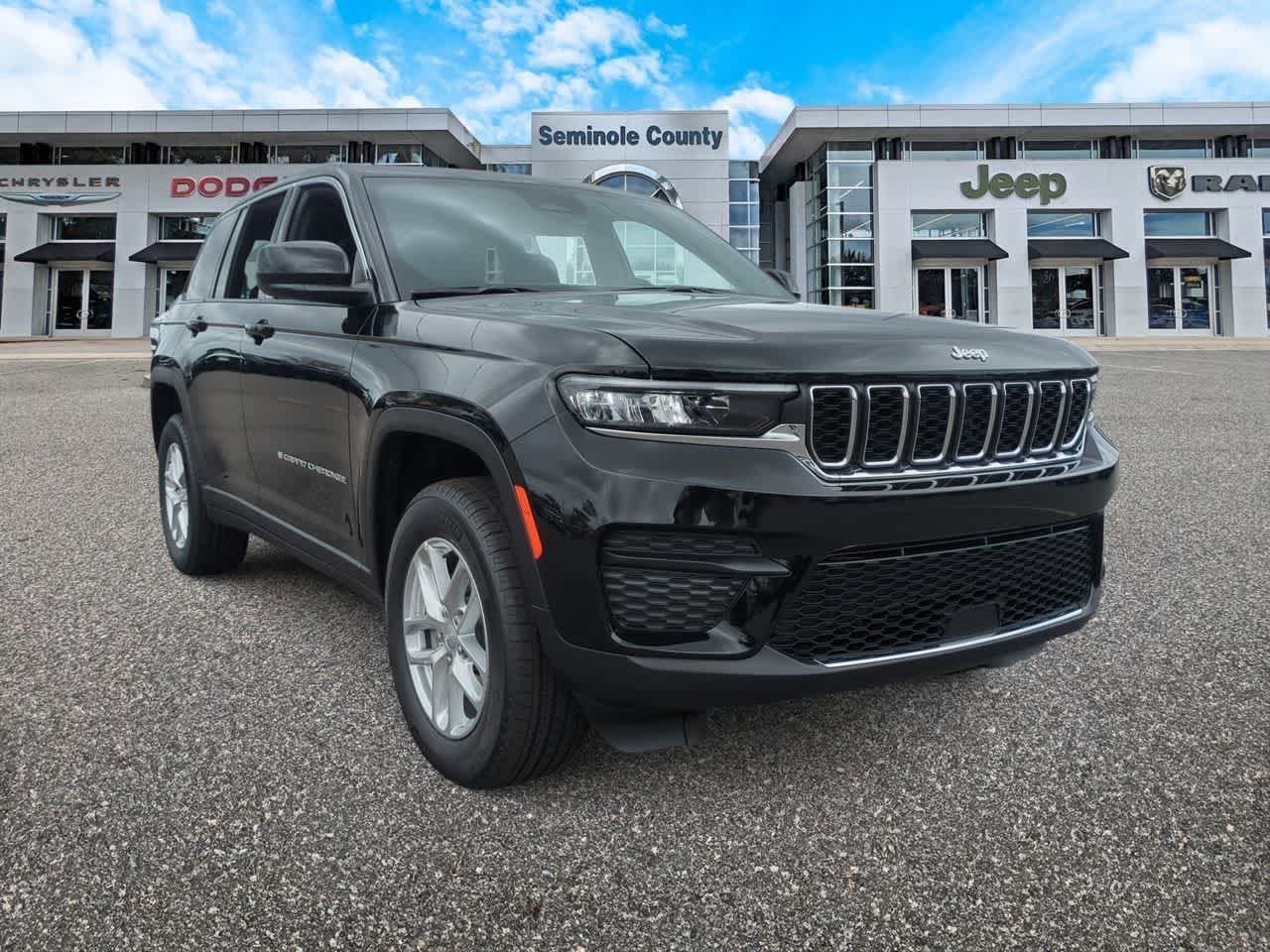 Thumbnail: 2026 Jeep Grand Cherokee - 2